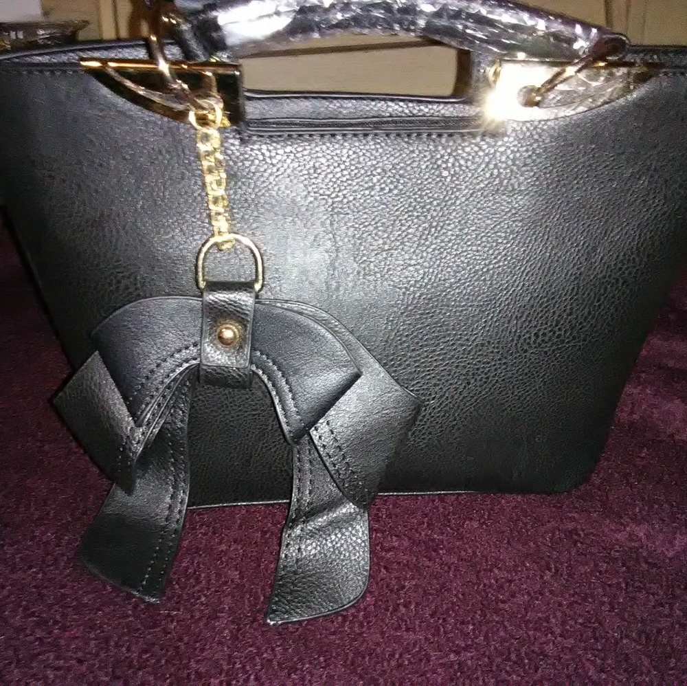Black bow tie handbag